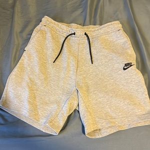 Grey Nike tech shorts